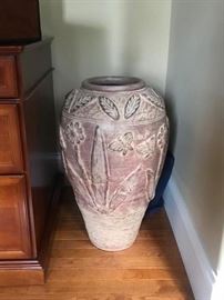 Plaster urn