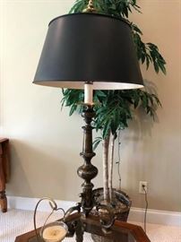 Tall table lamp