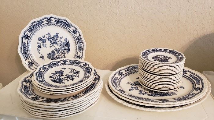 Blue and White Plate Set