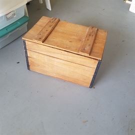 vintage wood box