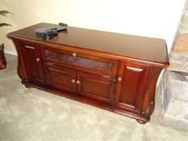 tv cabinet
