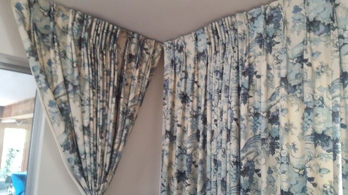 6 panels of vintage 70's birds/blossoms drapes