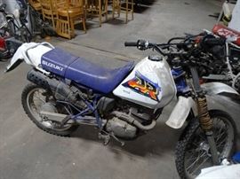 96 Suzuki PR dirt bike 1423 mile.
