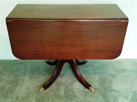 Mahogany Drop Leaf Table http://www.ctonlineauctions.com/detail.asp?id=740398