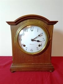 Sessions Mantle Clock http://www.ctonlineauctions.com/detail.asp?id=740422