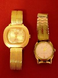 18 Watches, Jewelry & Vintage:      http://www.ctonlineauctions.com/detail.asp?id=741254