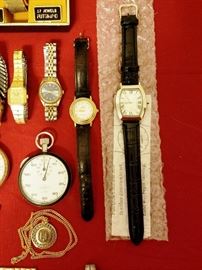 18 Watches, Jewelry & Vintage: http://www.ctonlineauctions.com/detail.asp?id=741254