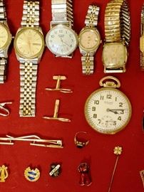 18 Watches, Jewelry & Vintage:      http://www.ctonlineauctions.com/detail.asp?id=741254