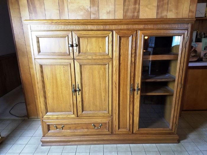Entertainment Cabinet and Display Shelf:     http://www.ctonlineauctions.com/detail.asp?id=742617