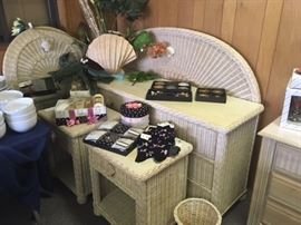 full size wicker bedroom set, headboard, side rails, dresser with mirror, and two night stands 