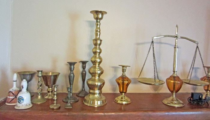 More brass decorative items