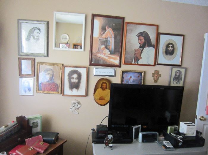 Religious pictures and LCD television 