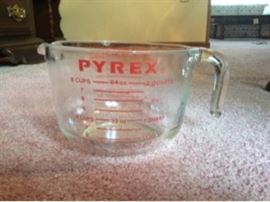 Pyrex Measuring Cups and Cast Iron Cookware    https://ctbids.com/#!/description/share/33814