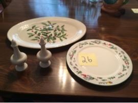 Lenox Diningware Lot    https://ctbids.com/#!/description/share/33822