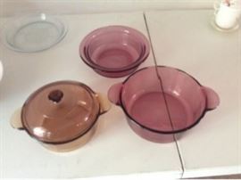 Cookware Lot     https://ctbids.com/#!/description/share/33834