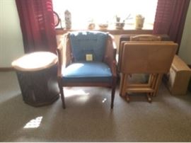 Misc. Furniture Lot  https://ctbids.com/#!/description/share/33837