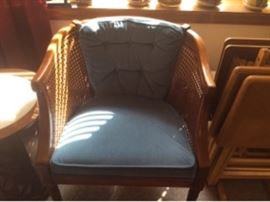 Misc. Furniture Lot  https://ctbids.com/#!/description/share/33837