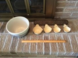 Misc. Ceramicware Lot     https://ctbids.com/#!/description/share/33842