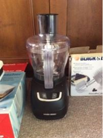 Kitchen Appliance Lot #2       https://ctbids.com/#!/description/share/33845