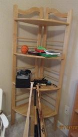 corner shelving