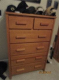 dresser 32" wide, 48" high, 20" deep