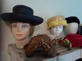 Vintage ladies hats 