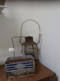 Pepsi  bottle carrier and Central of Georgia railroad lantern glass ASIS 