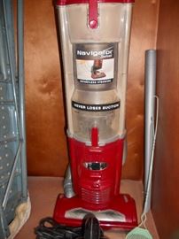 Shark Navigator swivel VAC