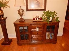 Beautiful Riverside storage cabinet with shelves & drawers                                                                                             Ideal for electronic storage                                                                               Purchased from Black Lion