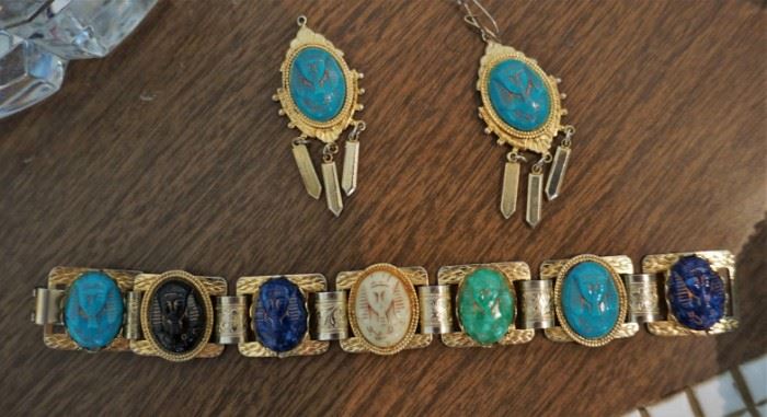 Vintage jewelry set
