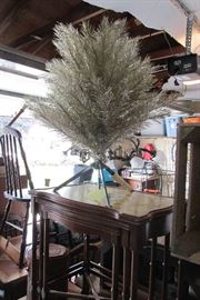 nesting tables vintage tree