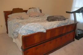 California King Sleigh Bed