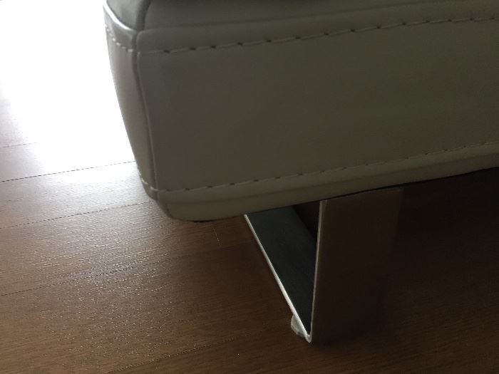 PAIR OF MODERN LEATHER SILVER CLUB/LOUNGE CHAIRS: Gorgeous, comfortable, sleek and chic. Dimensions: Height: 28". Width: 32". Depth: 41". Buy one or two. Excellent, clean condition.