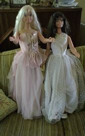 3 ft tall Dolls