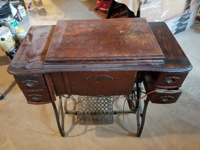 Antique sewing machine table 