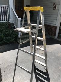 Werner Ladder Highest Standing Level 3’10”