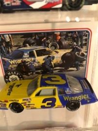 NASCAR Assorted Drivers 1/64 Cars and including SIGNED Cards            https://ctbids.com/#!/description/share/34422