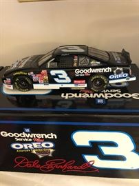 Dale Earnhardt Revell 1/24 Die Cast Cars          https://ctbids.com/#!/description/share/34428