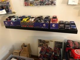 NASCAR Driver's Die Cast Car Assortment             https://ctbids.com/#!/description/share/34432