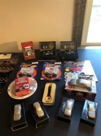 Dale Earnhardt Assortment of Collectible Items          https://ctbids.com/#!/description/share/34444
