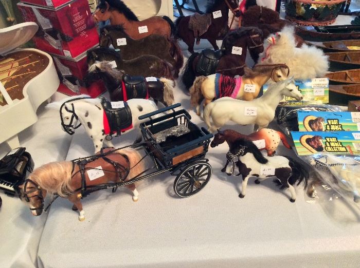 Miniature Collectibles. 