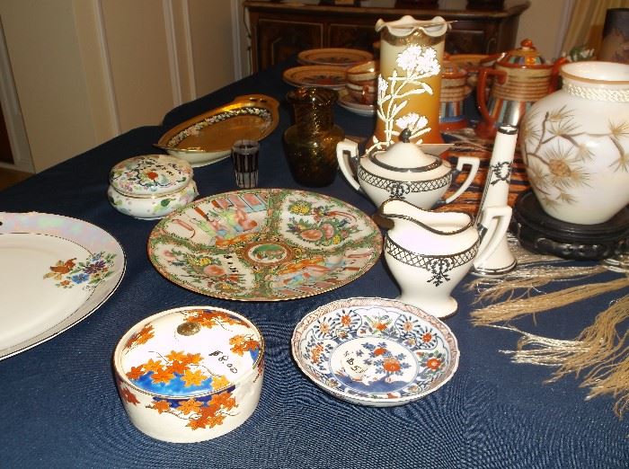 Coralene vase, Belleek sugar, creamer, & vase, Rose Medallion plate