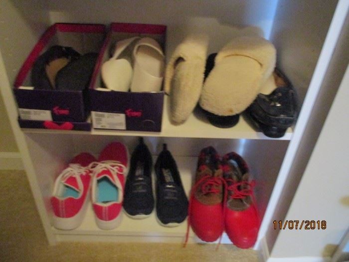 Shoes (most 8 and 8 1/2)