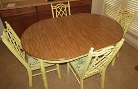 Kitchen Table and Chairs with Leaf
