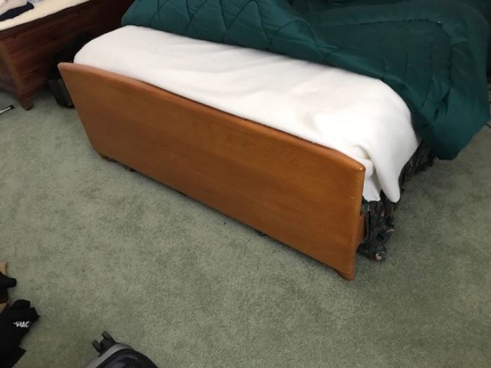 Heywood Wakefield full size bed