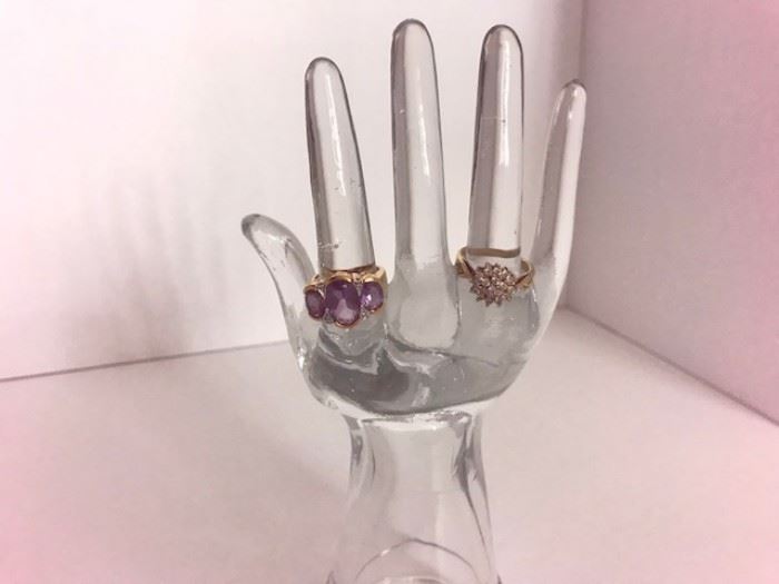 A large Amethyst three stones ring on gold plated, vermeil. A 925 sterling gold ring with faux diamonds