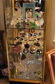 LALIQUE ITEMS, INCLUDING PERFUME BOTTLES