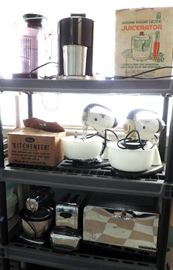 VINTAGE KITCHEN APPLIANCES