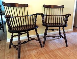 PAIR OF WINDSOR CHAIRS