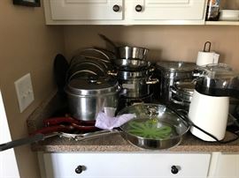 Various pot sets and miscellaneous single items.